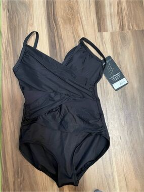 (Brand) Miraclesuit - Madero Black One-Piece Shapewear Swimsuit